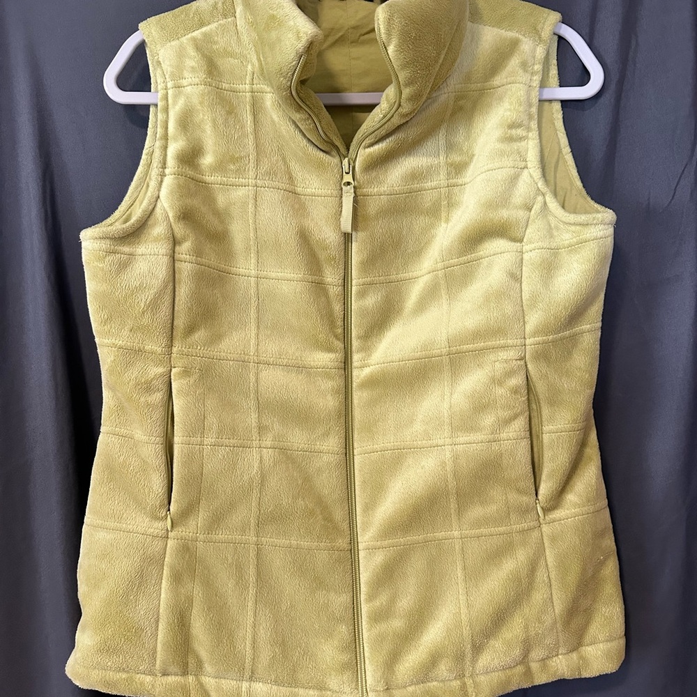 Women's Yellow/Green Sleeveless Jacket